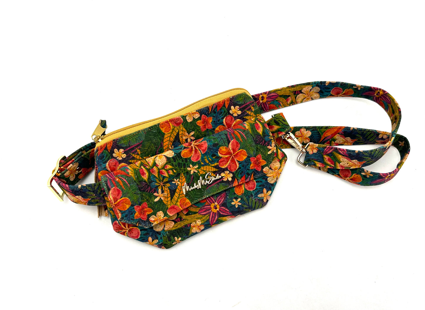 Deshon Sling Bag