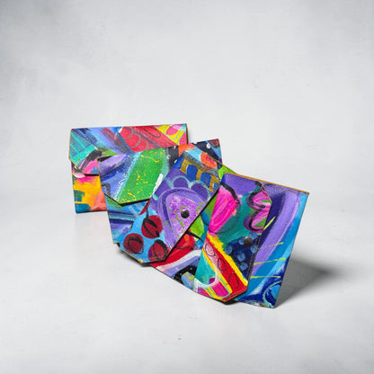 ART TRAVEL WALLET 1