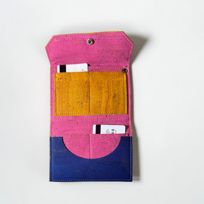 ART TRAVEL WALLET 1
