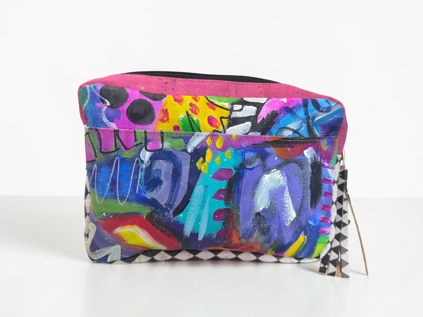NIKA ART CROSSBODY