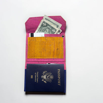 ART TRAVEL WALLET 1