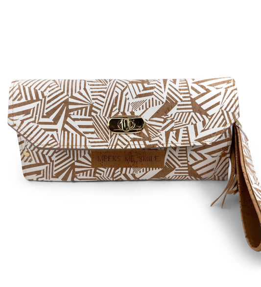 White Pattern  Franchescia Wallet